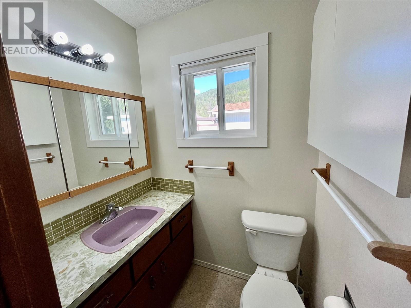 441 Oak Avenue Property Photo 52