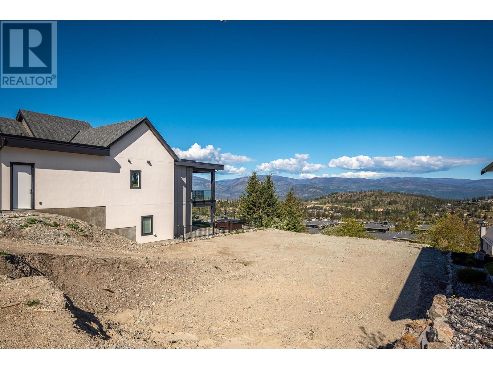 161 Diamond Way Property Photo 4