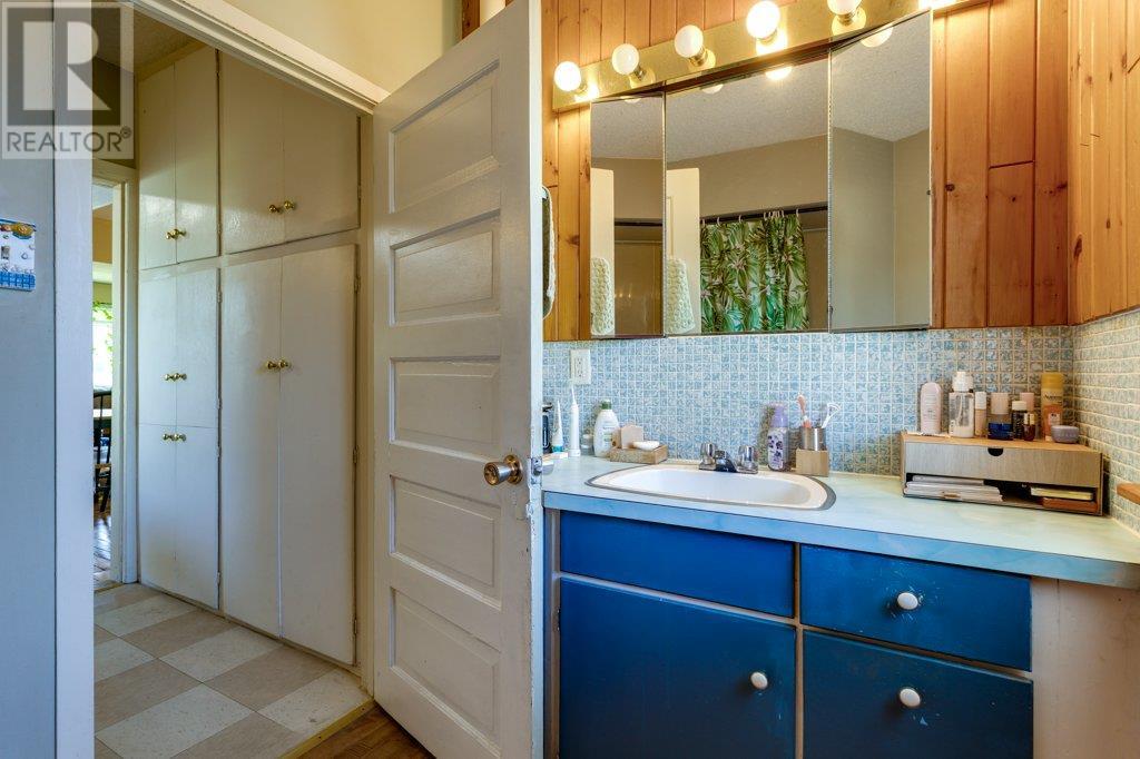 530 Patterson Avenue Property Photo 55