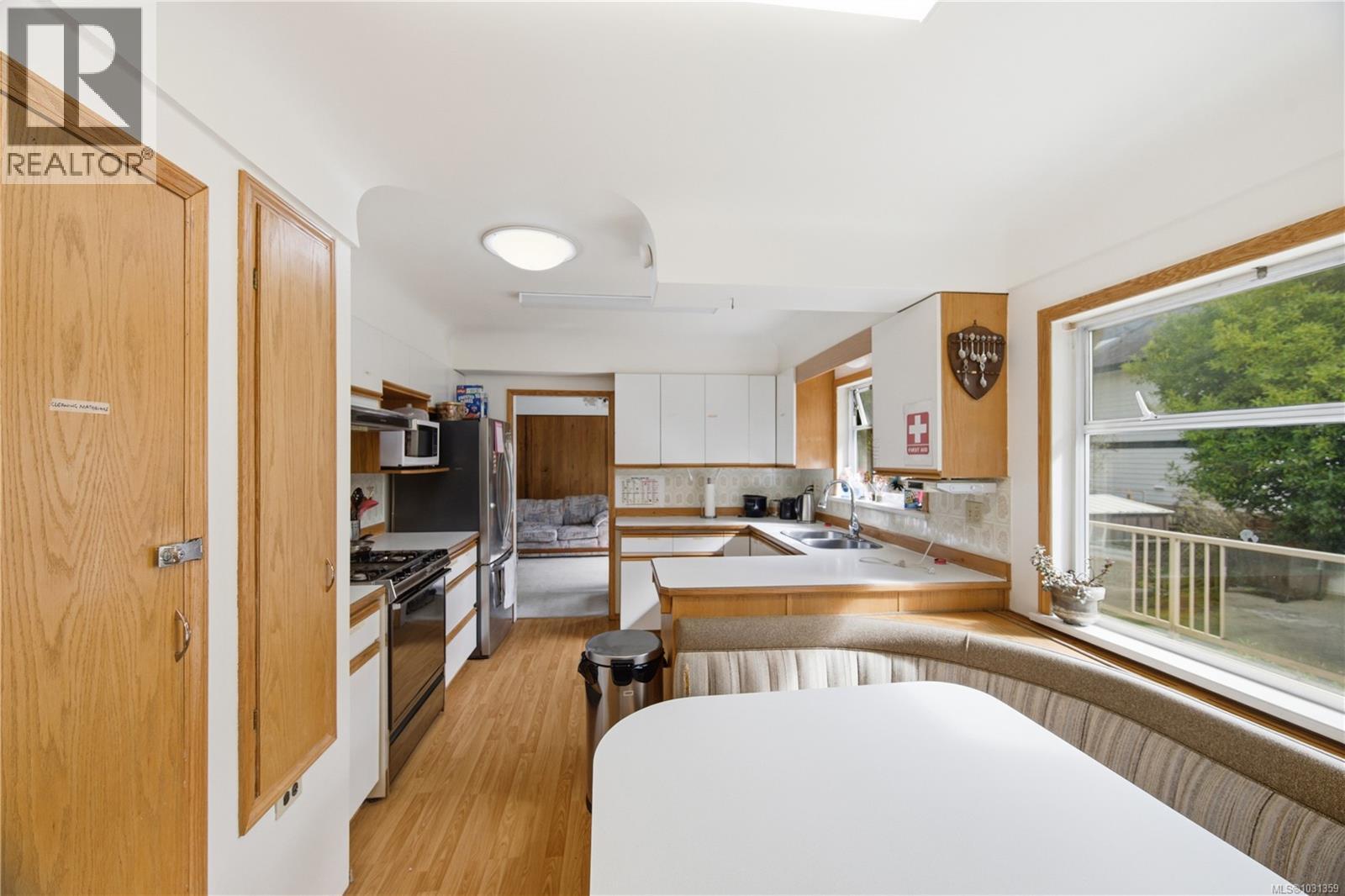 517 Allandale Rd Property Photo 11