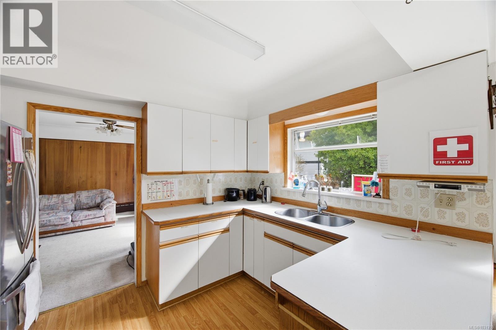 517 Allandale Rd Property Photo 12