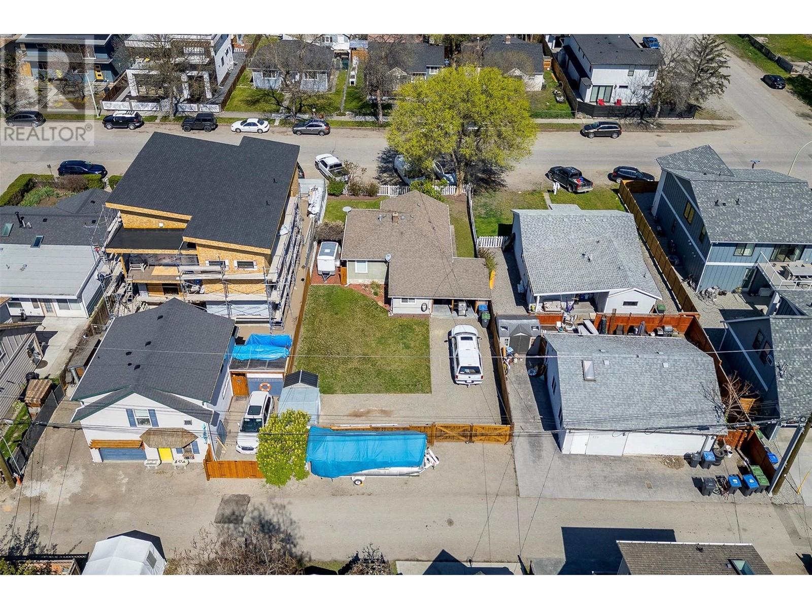 559 Cambridge Avenue Property Photo 33