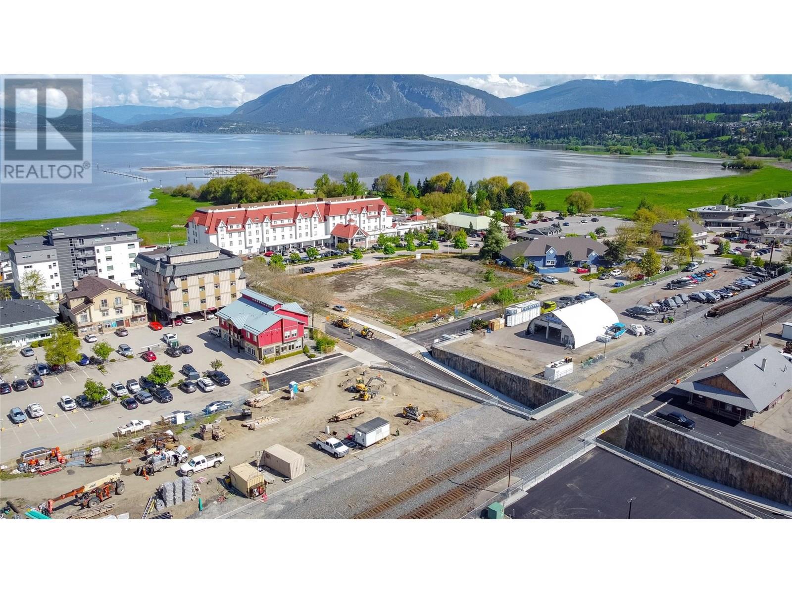 250 Harbourfront Drive Ne Property Photo 19