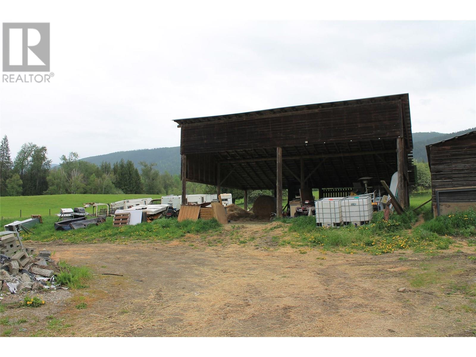 2301 Lumby Mabel Lake Road Lot# 1 Property Photo 22