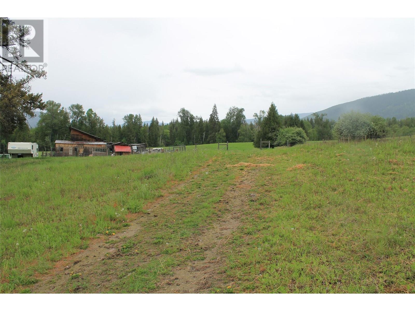 2301 Lumby Mabel Lake Road Lot# 1 Property Photo 31
