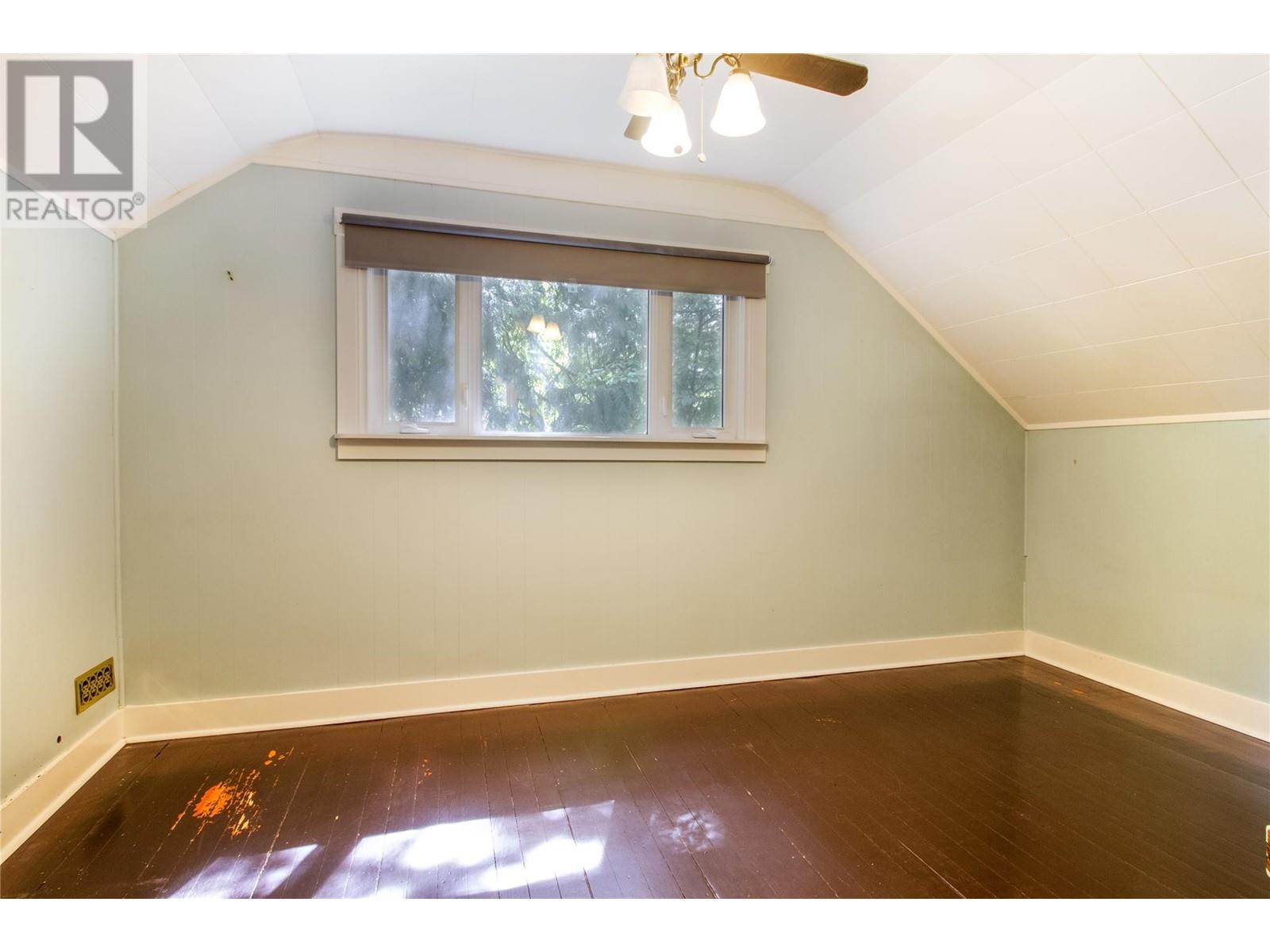 129 Maple Street Property Photo 31