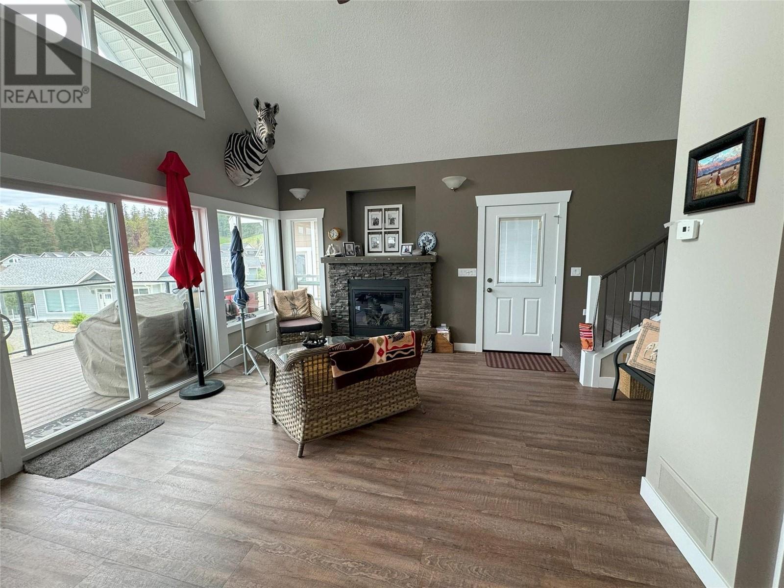 6862 Madrid Way Property Photo 11