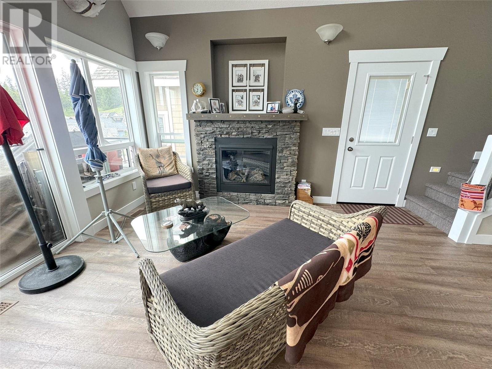 6862 Madrid Way Property Photo 13