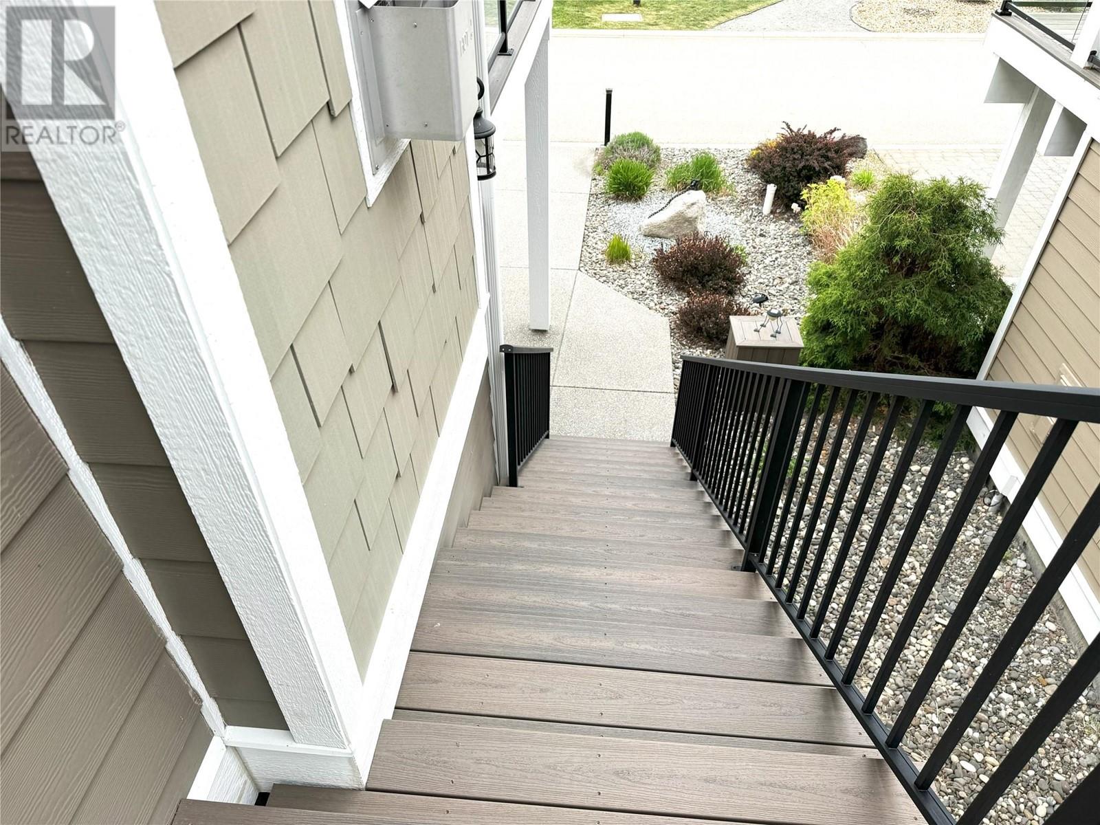 6862 Madrid Way Property Photo 31