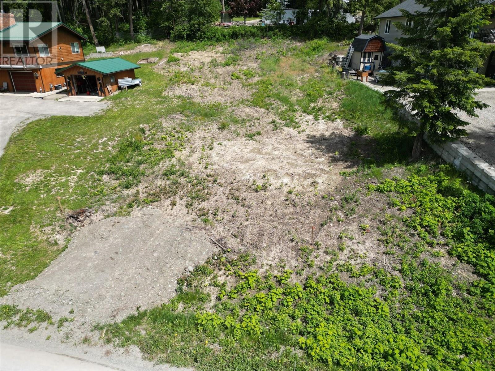 2902 Cedar Drive Property Photo 5