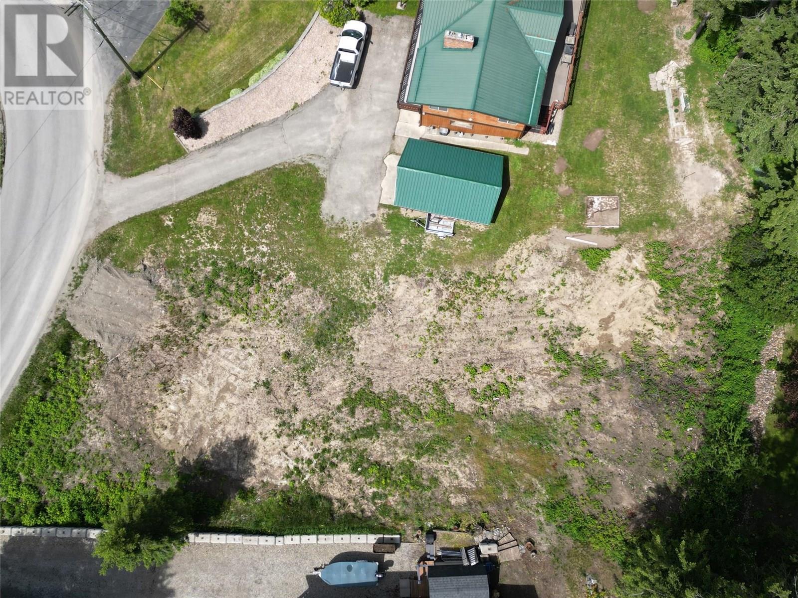 2902 Cedar Drive Property Photo 7