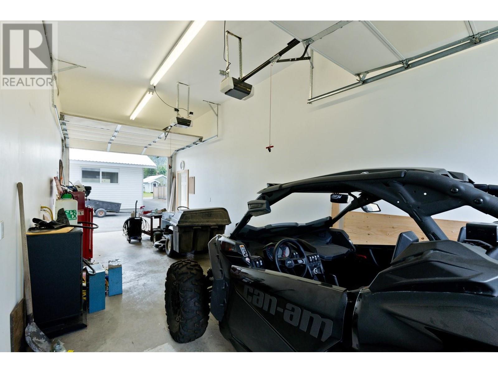 146 1st Street Property Photo 13