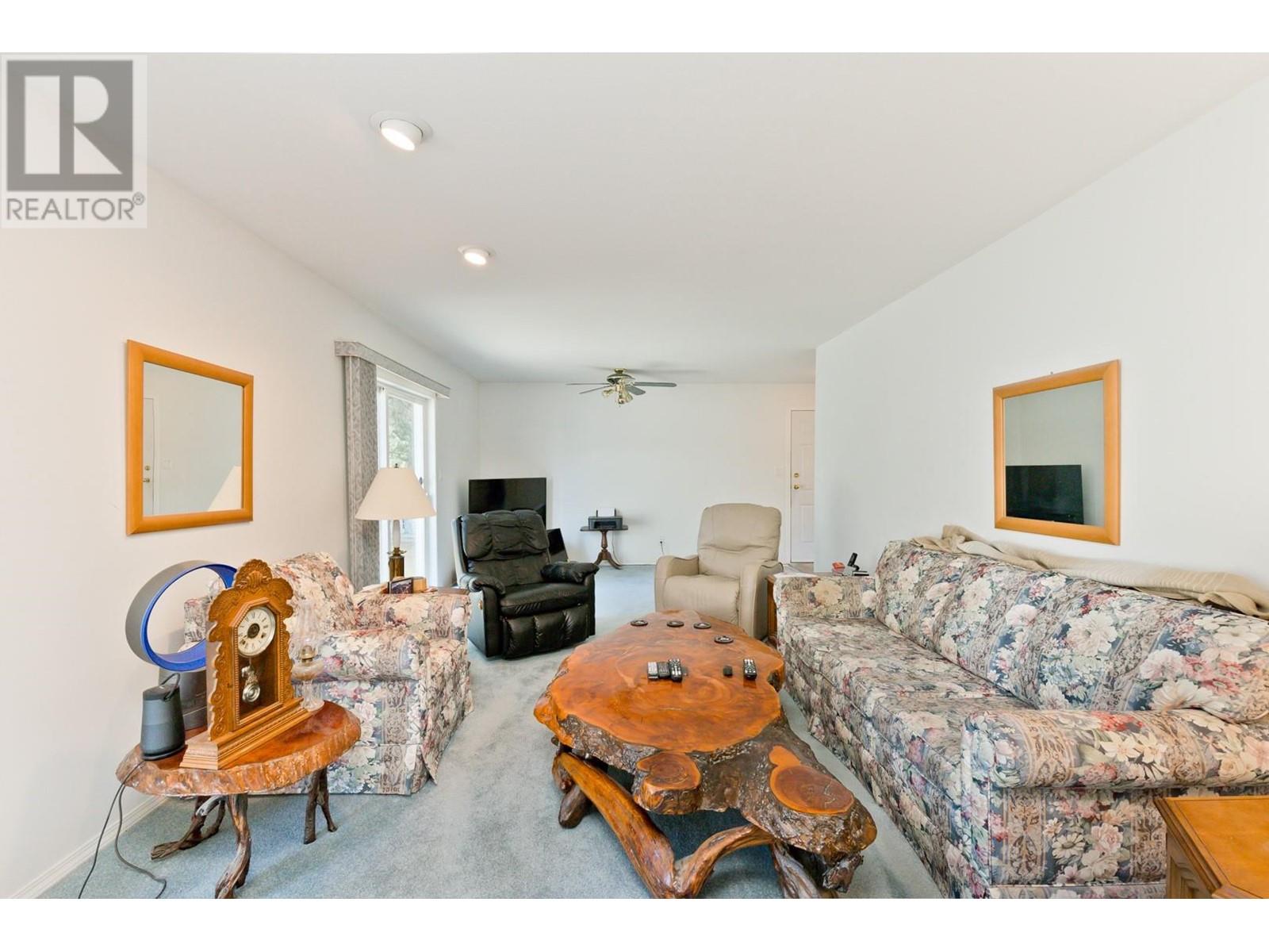 146 1st Street Property Photo 23