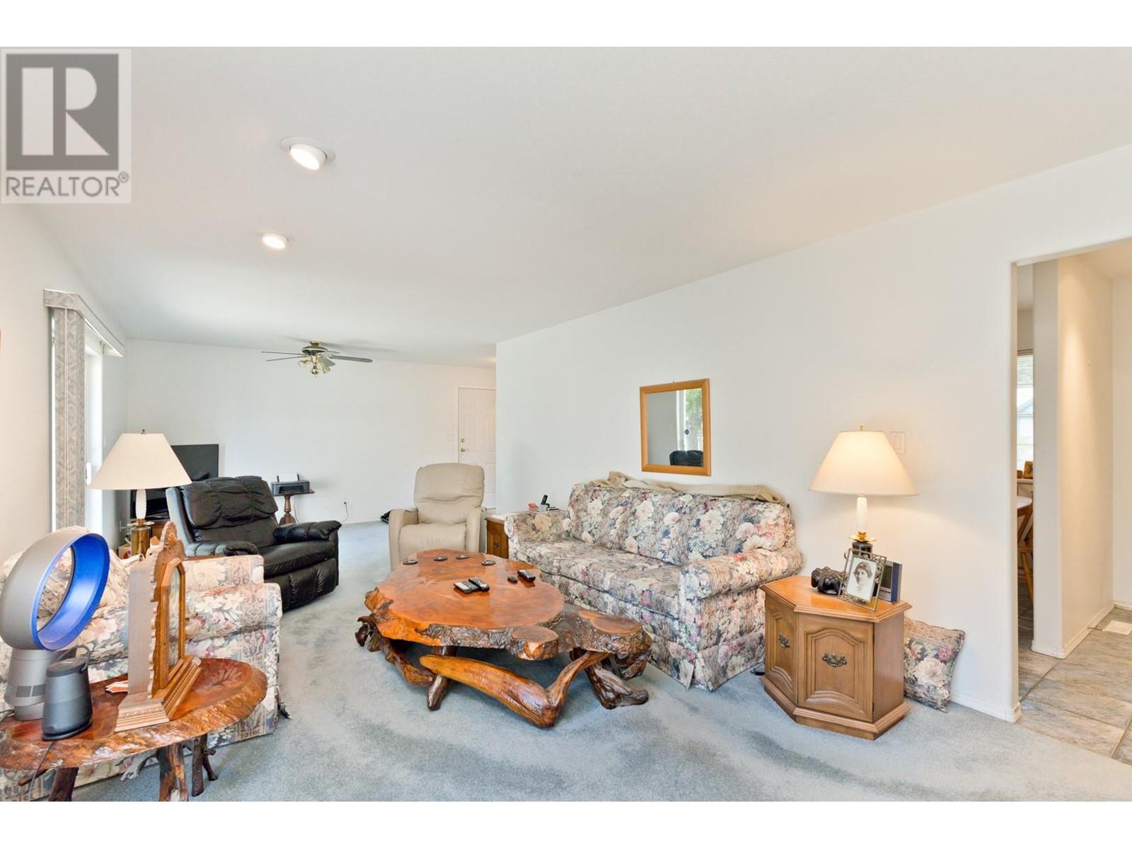 146 1st Street Property Photo 24