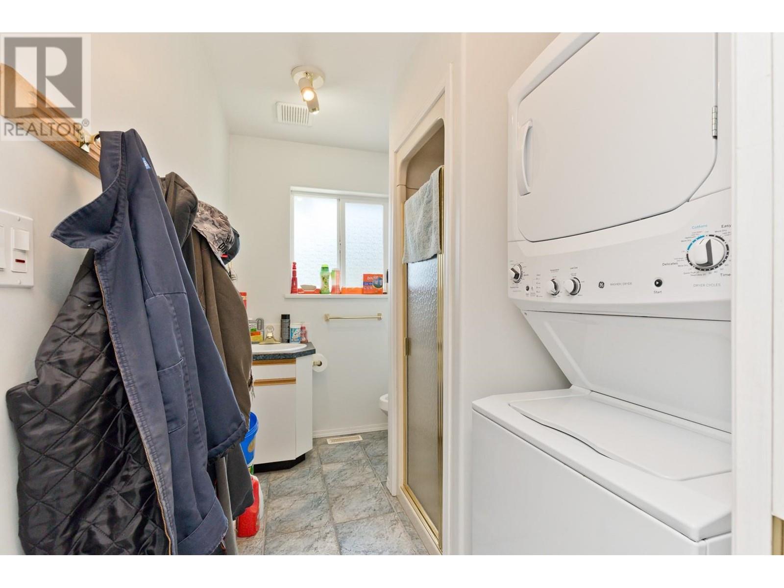 146 1st Street Property Photo 29