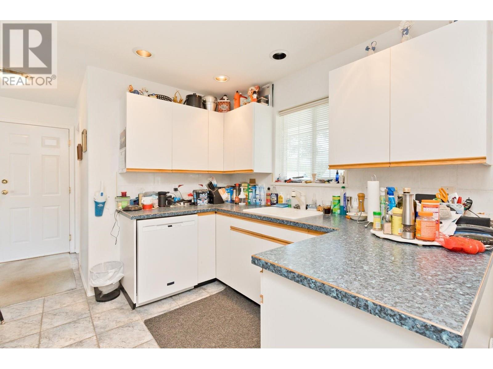 146 1st Street Property Photo 31