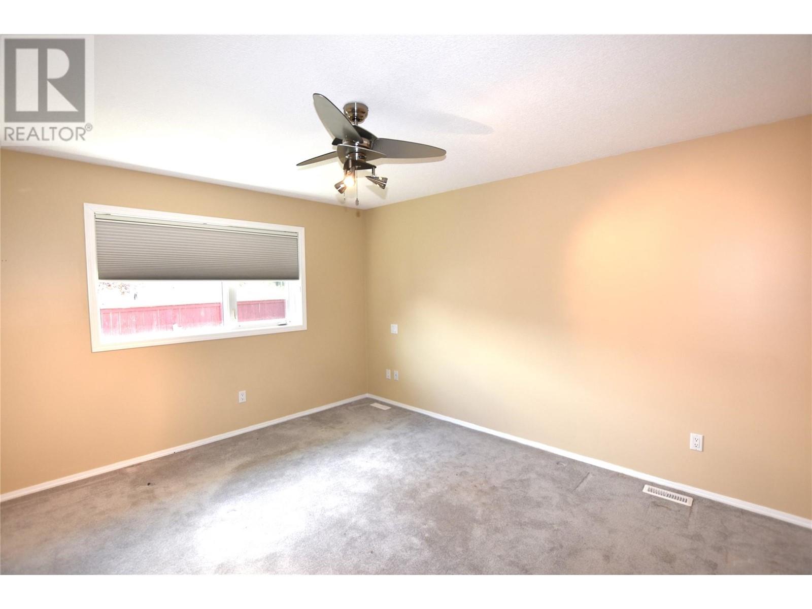 649 Elk Street Property Photo 15
