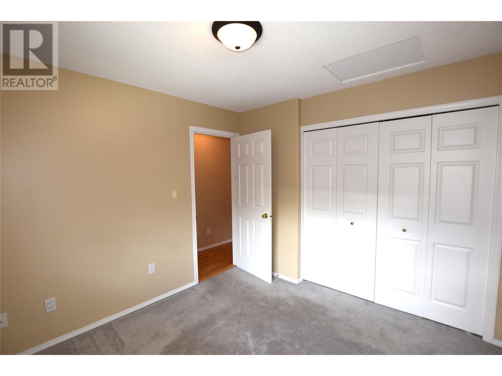 649 Elk Street Property Photo 17