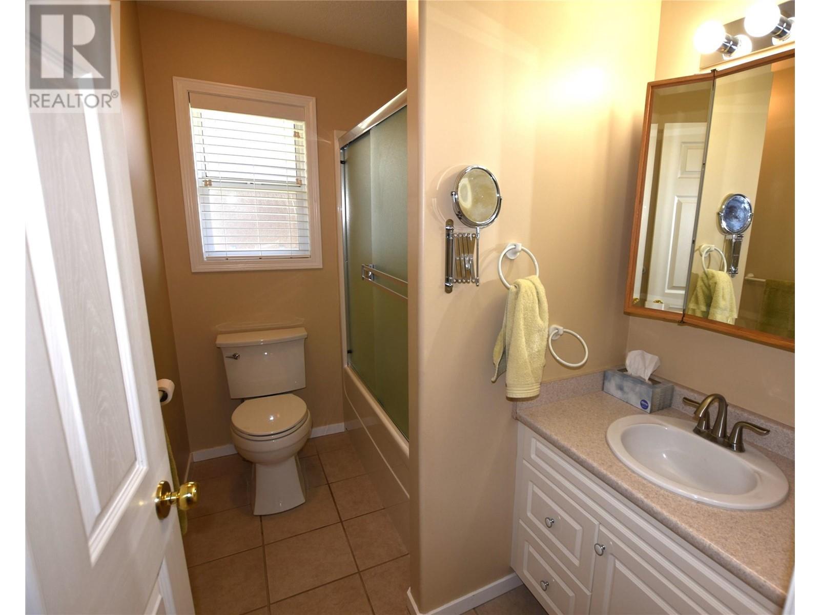 649 Elk Street Property Photo 20
