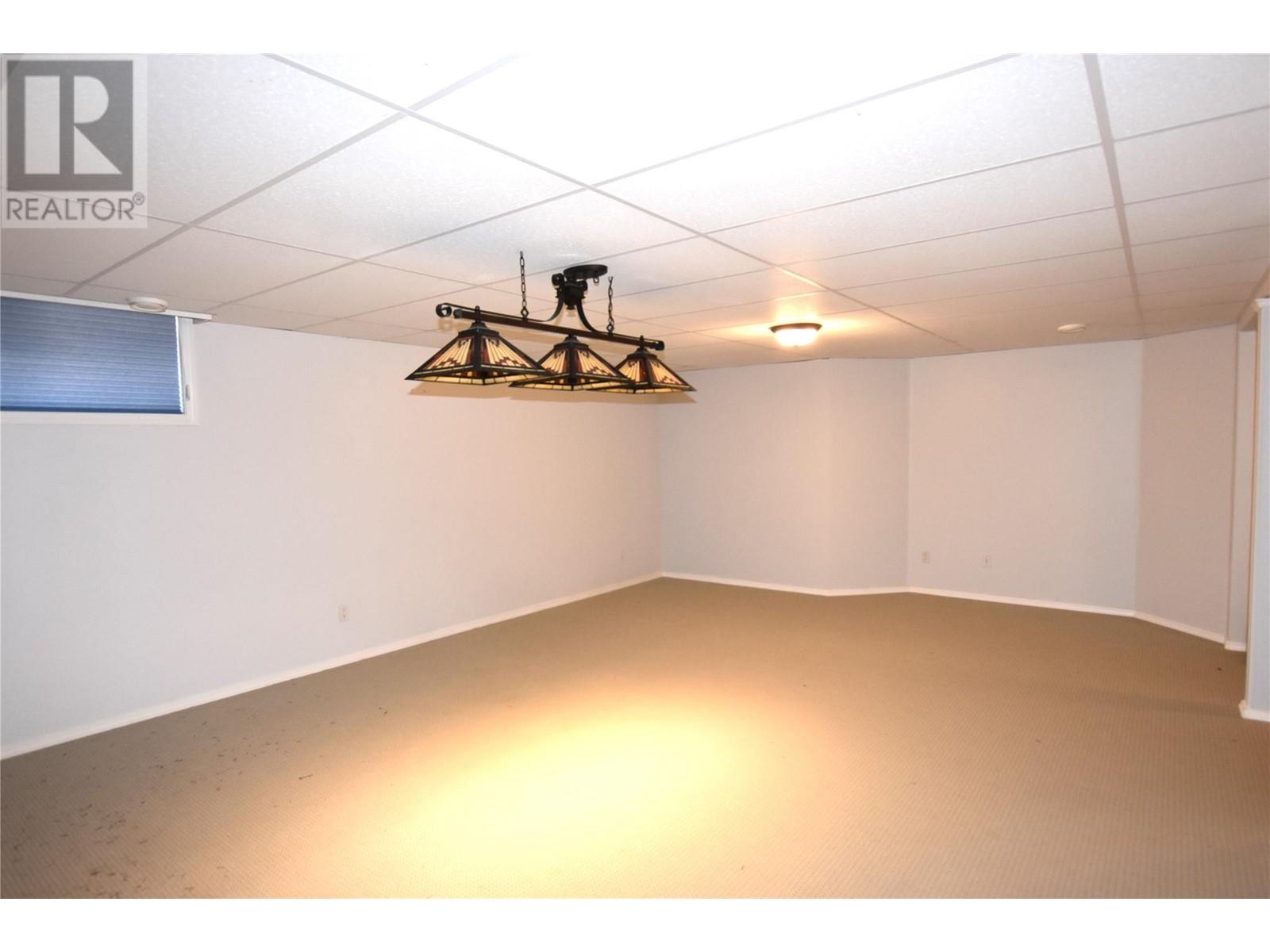 649 Elk Street Property Photo 24