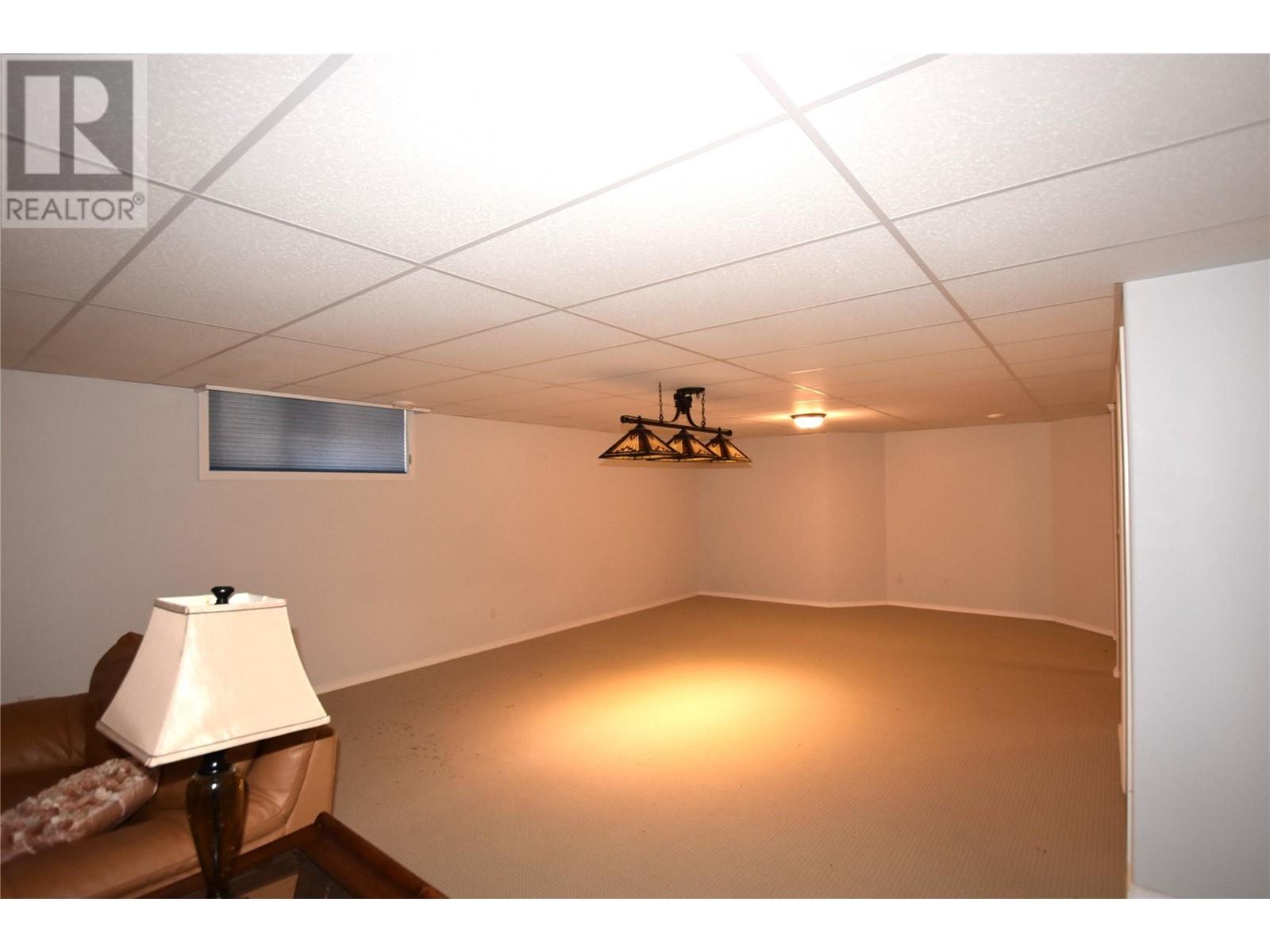 649 Elk Street Property Photo 25
