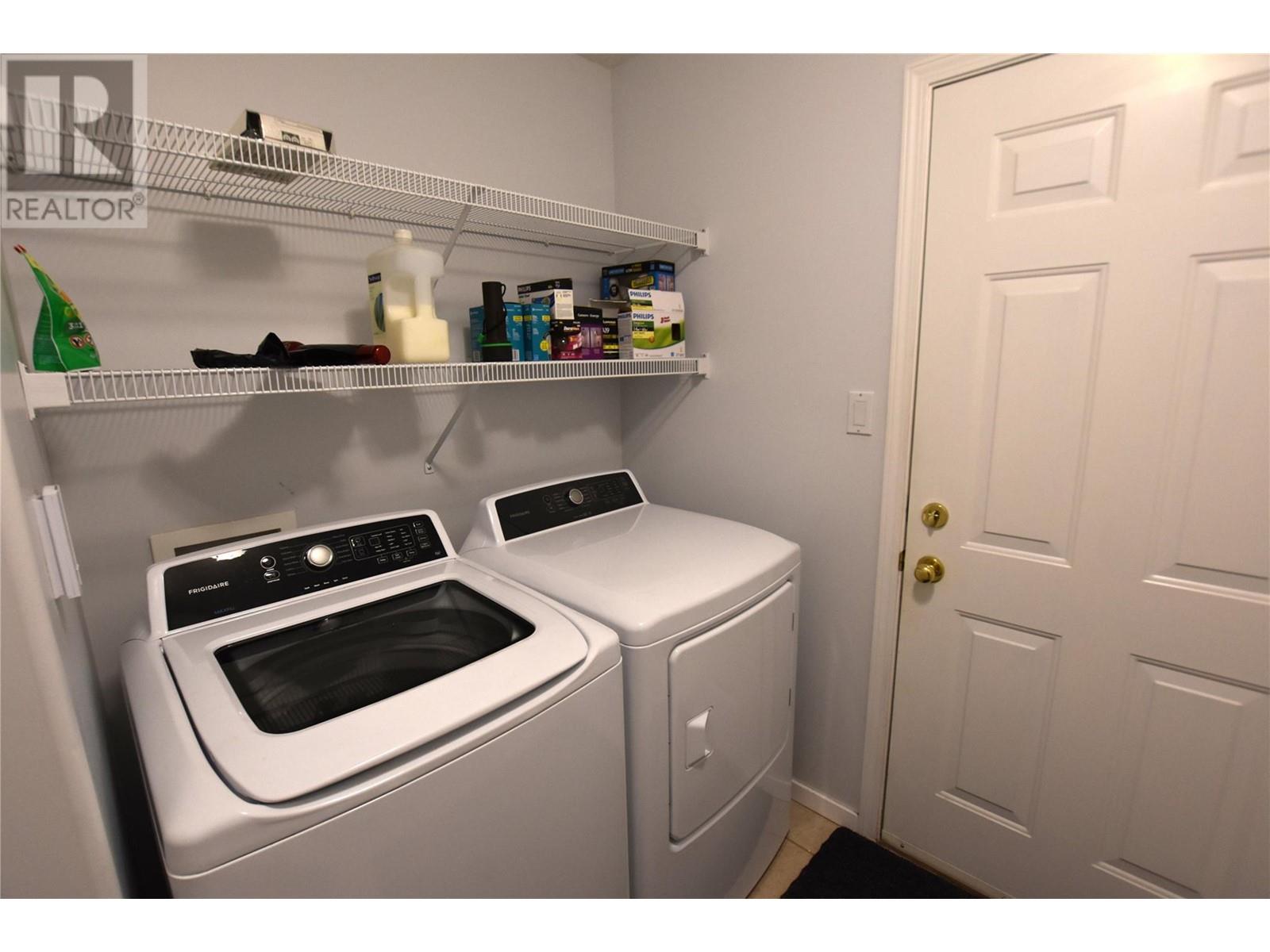 649 Elk Street Property Photo 31