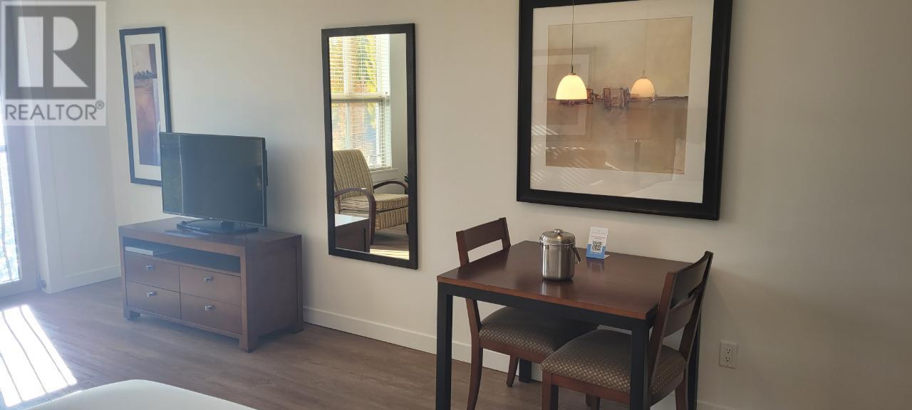 4200 Lakeshore Drive Unit# 114 Property Photo 22