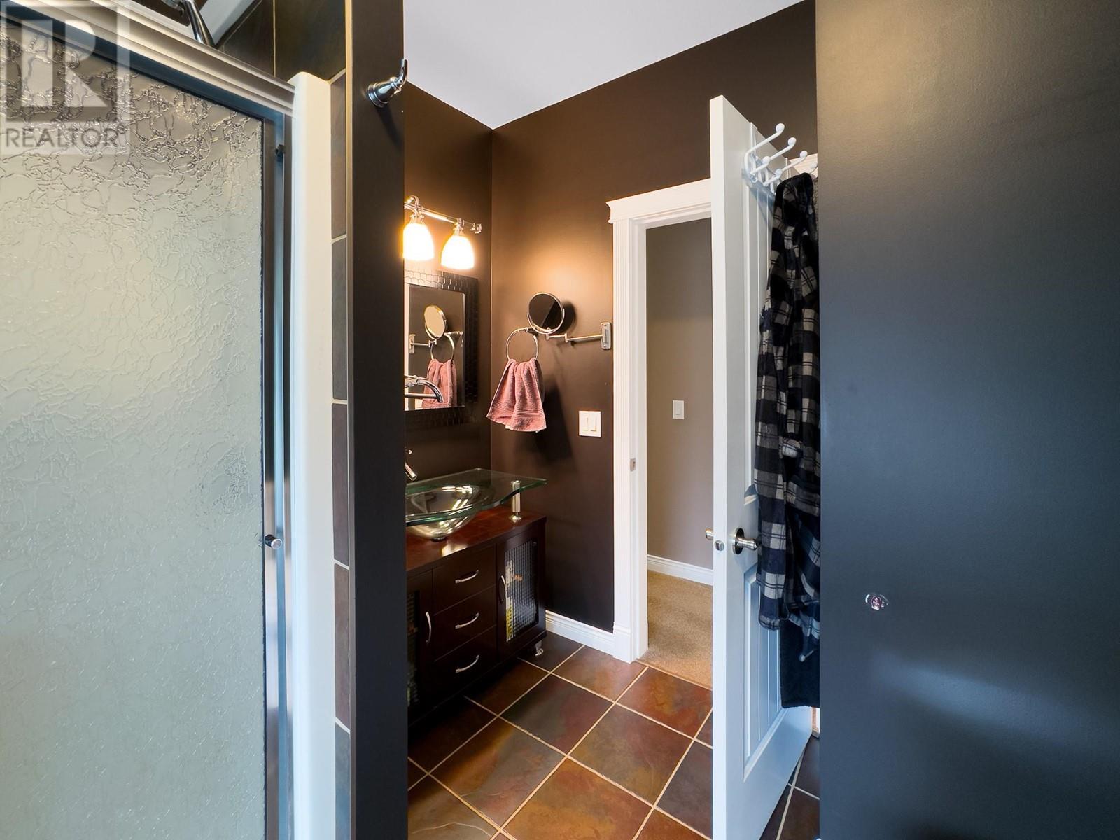 2593 Glenmount Place Property Photo 22
