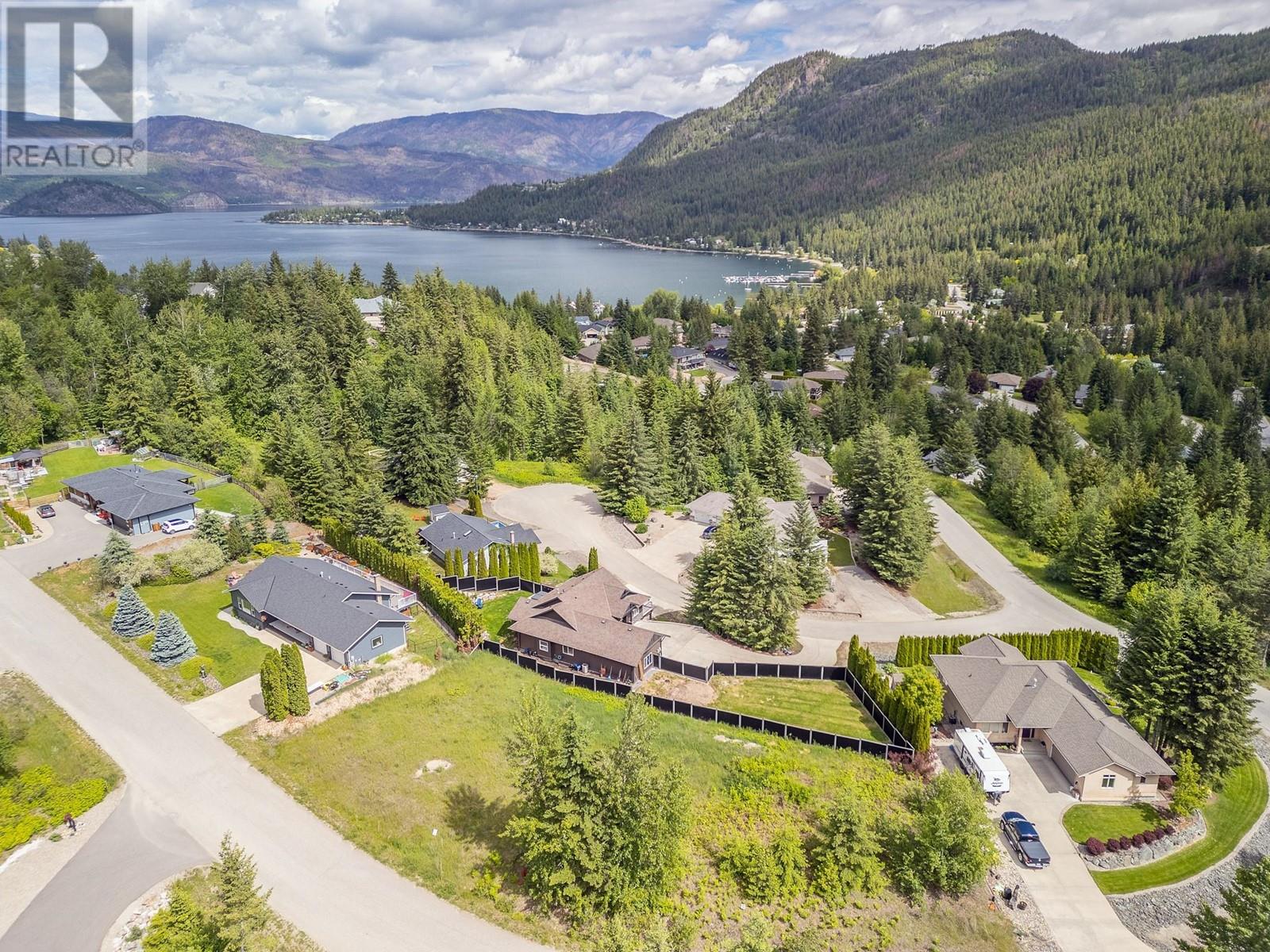 2593 Glenmount Place Property Photo 46