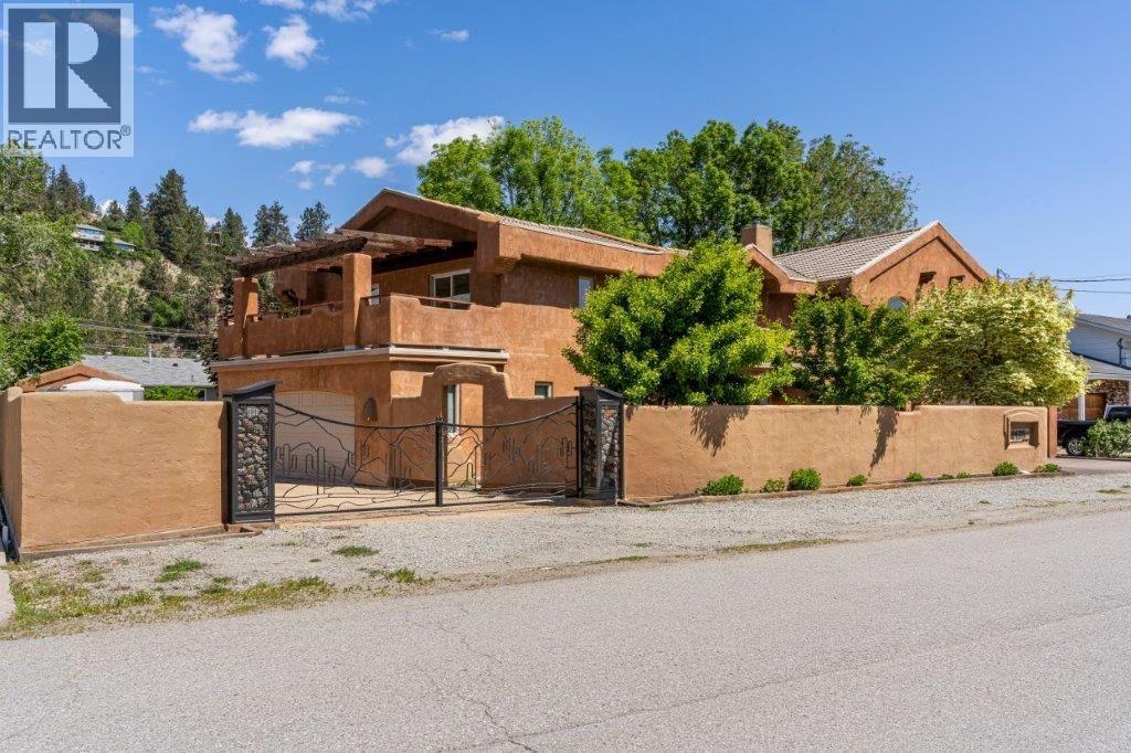 4170 Lake Avenue Property Photo 5