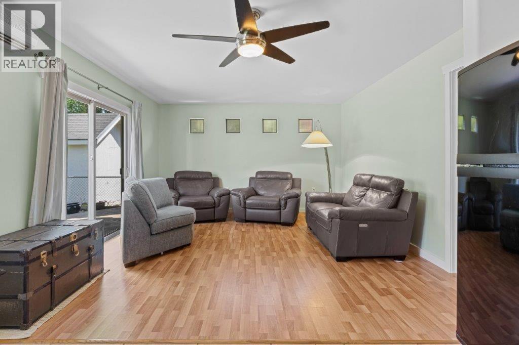 4170 Lake Avenue Property Photo 16