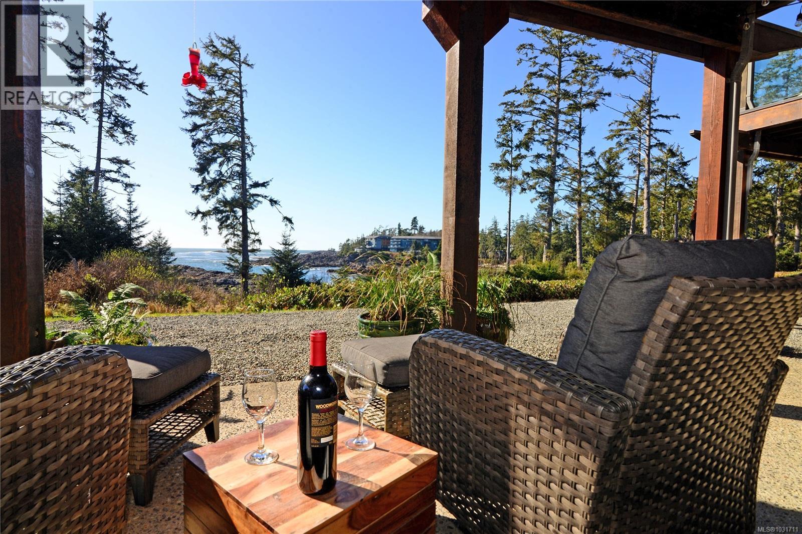 108 554 Marine Dr Property Photo 11