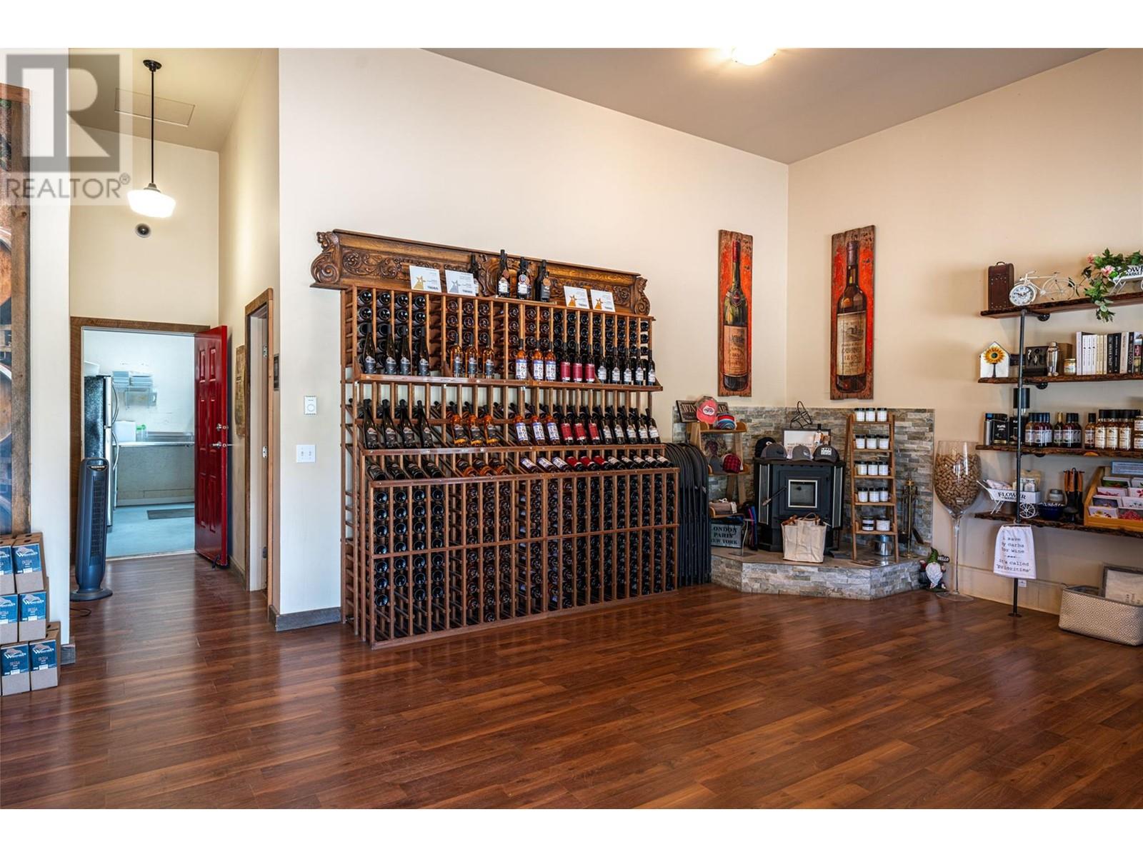 Business Only Property Photo 5