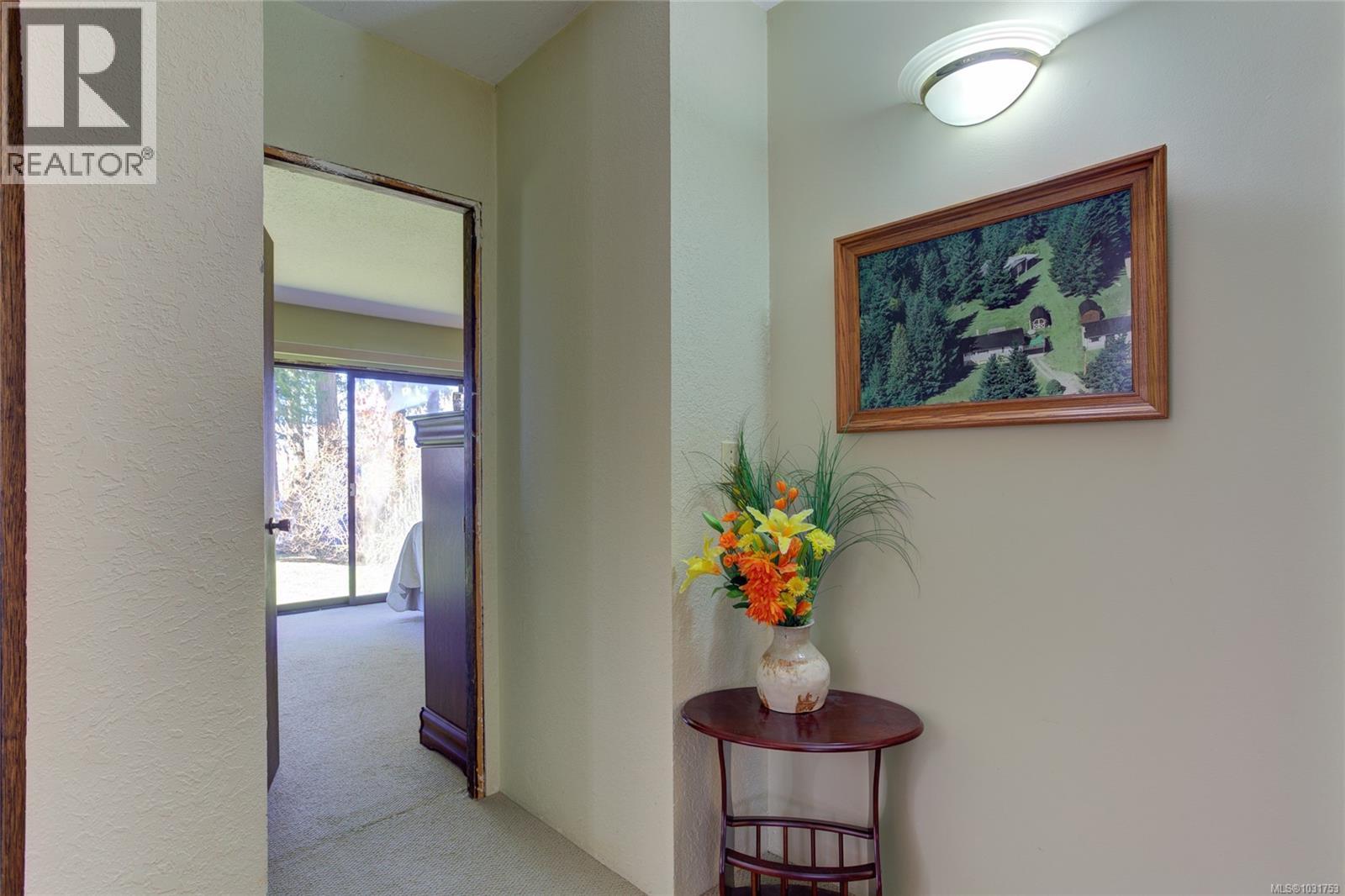7774 Sunset Dr Property Photo 16
