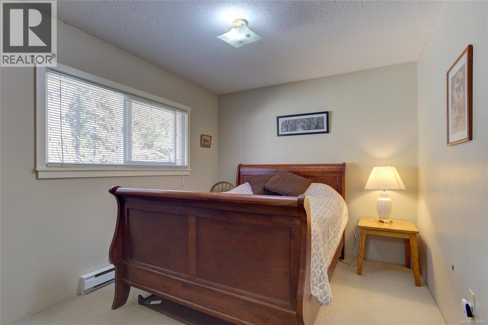 7774 Sunset Dr Property Photo 22