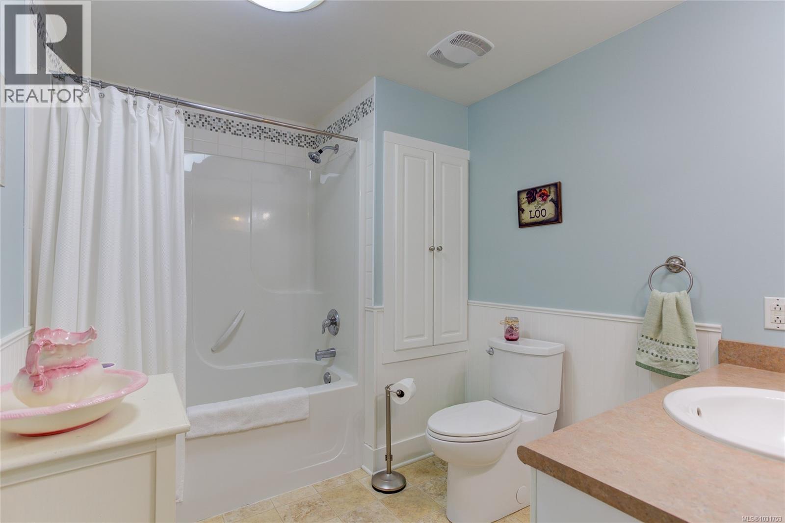 7774 Sunset Dr Property Photo 25