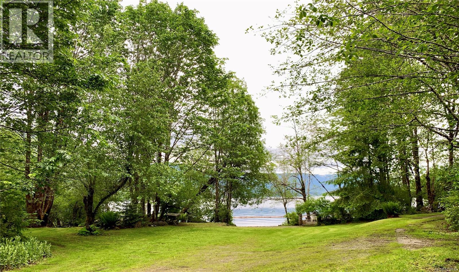 10200 South Shore Rd Property Photo 17