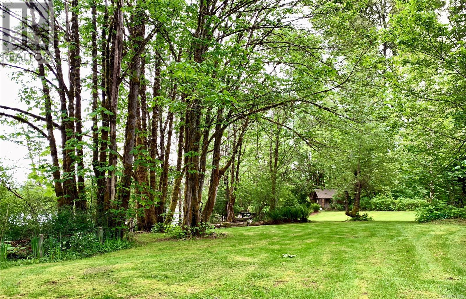 10200 South Shore Rd Property Photo 18