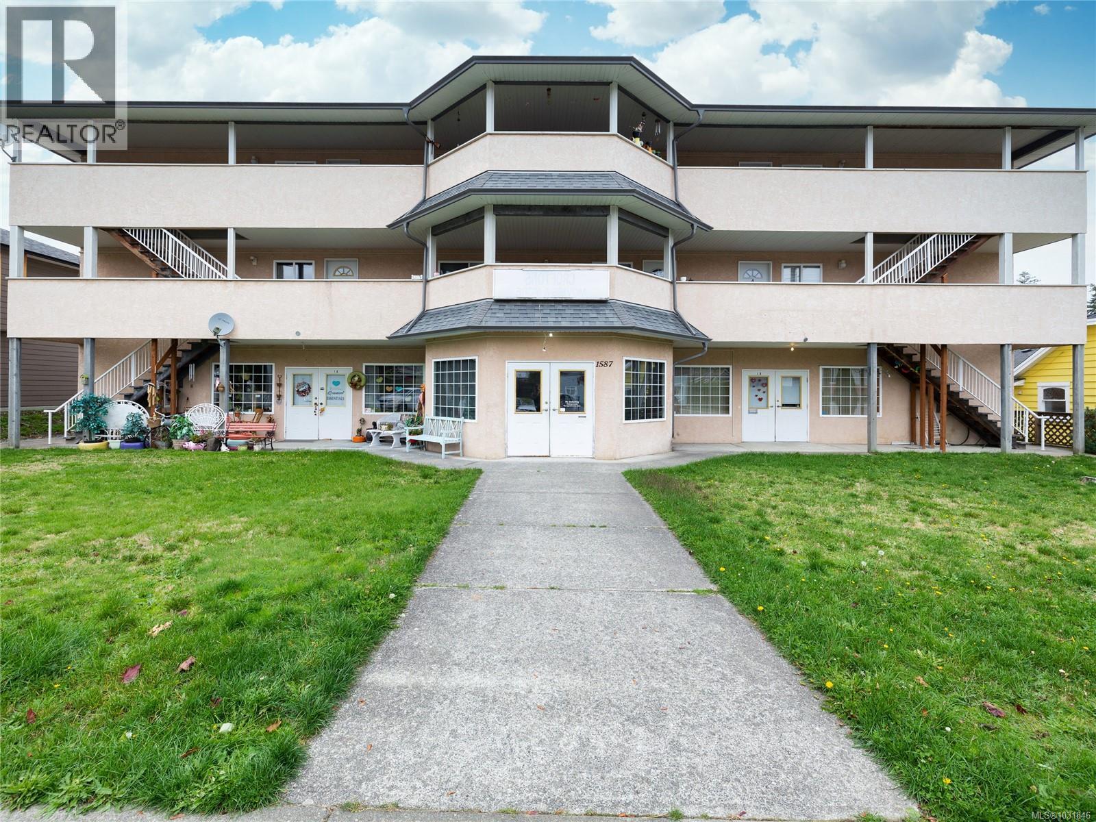 1 1587 Joan Ave Property Photo 3