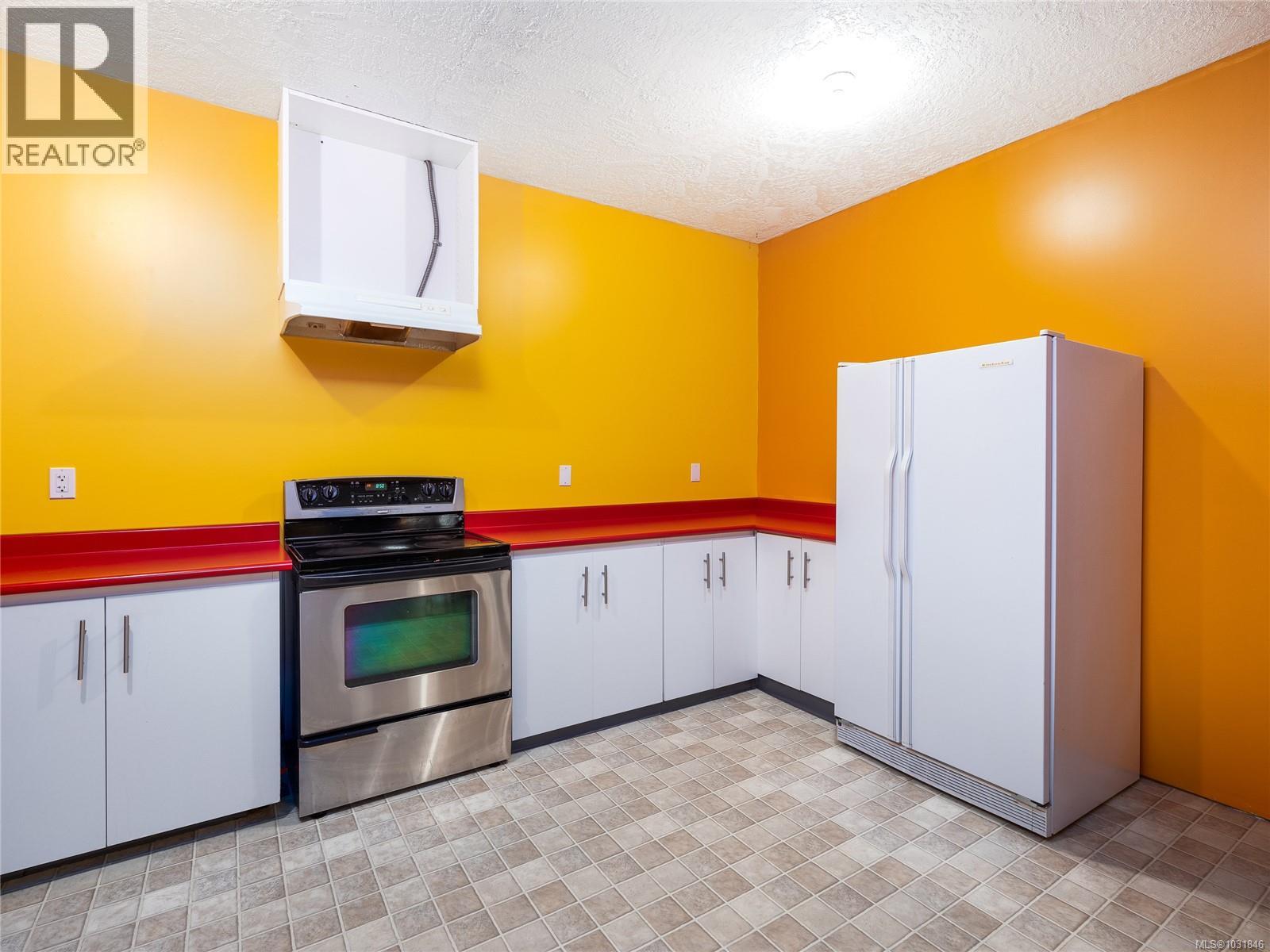 1 1587 Joan Ave Property Photo 13