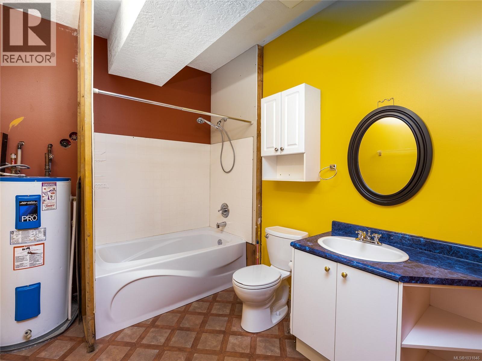 1 1587 Joan Ave Property Photo 15