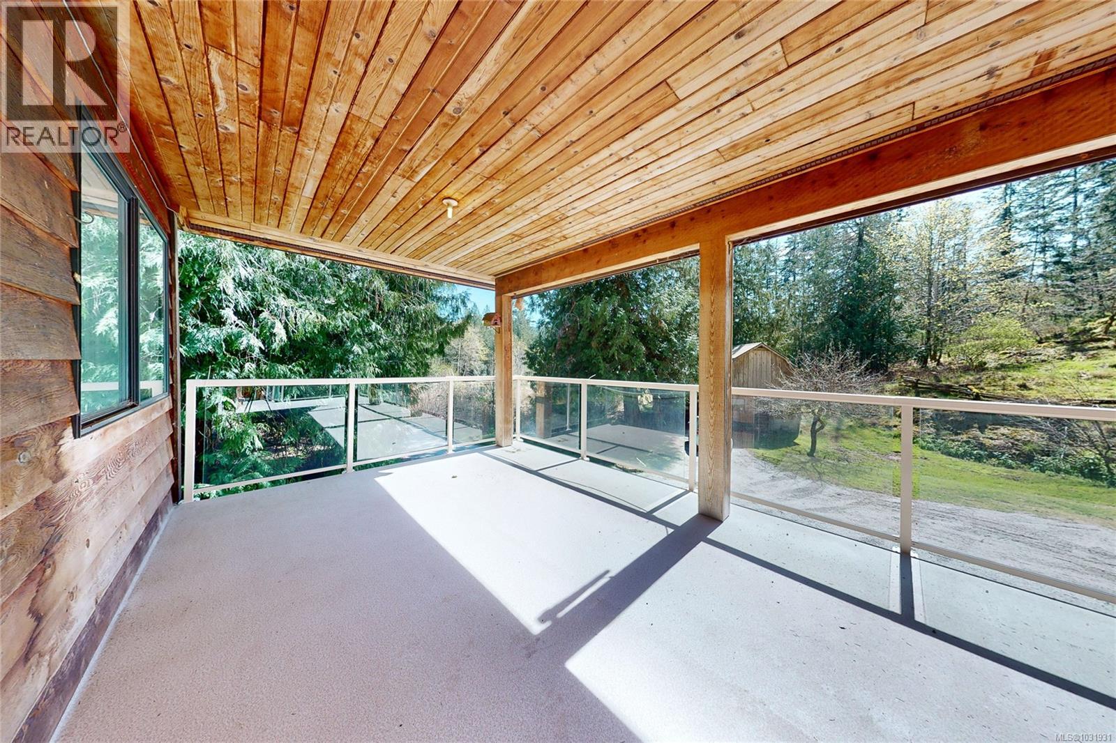 1671 Fulford-ganges Rd Property Photo 23