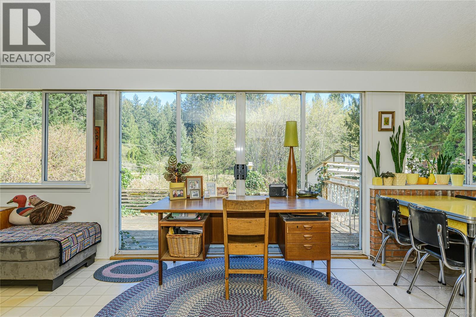 1671 Fulford-ganges Rd Property Photo 40