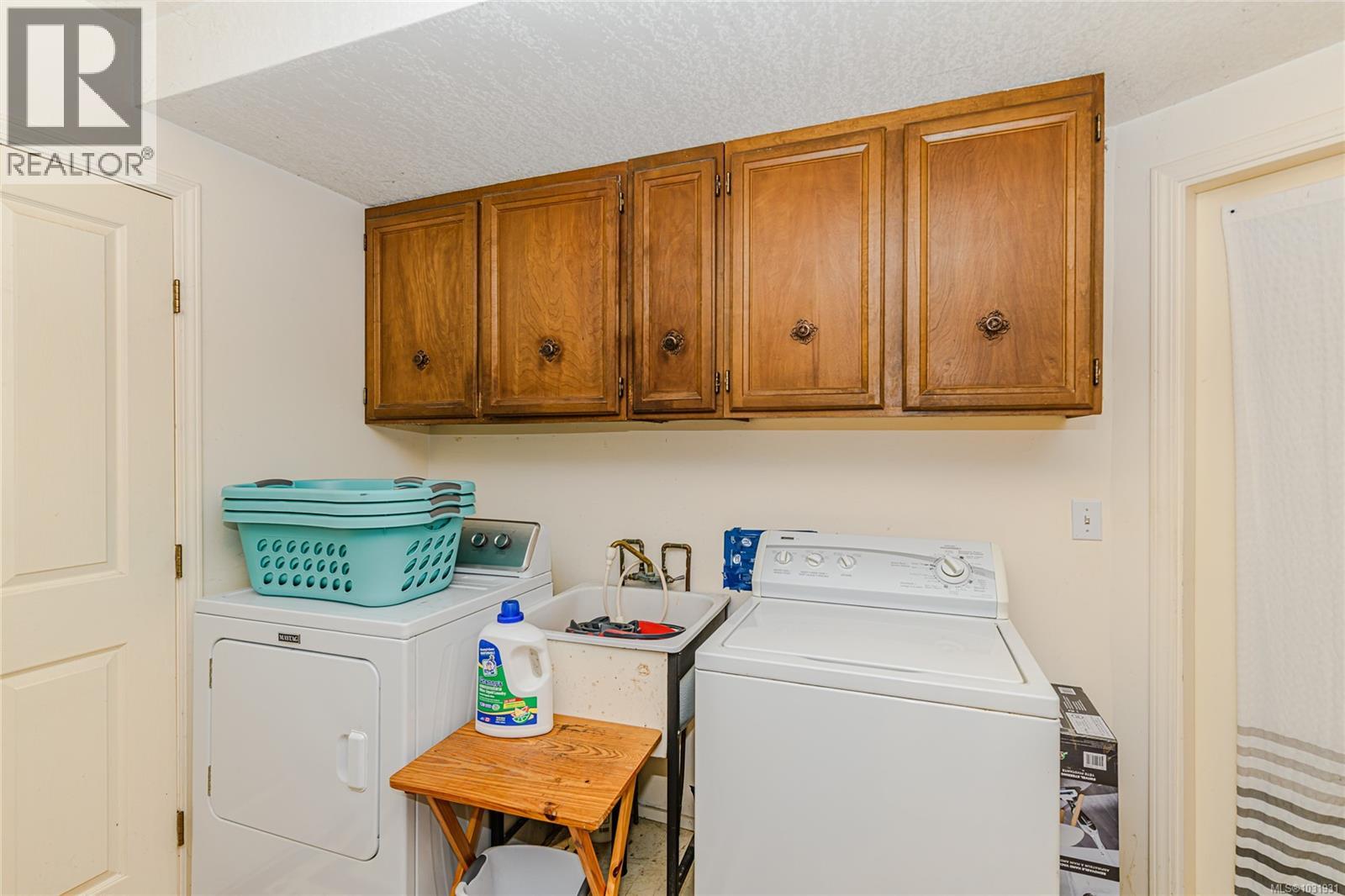 1671 Fulford-ganges Rd Property Photo 51