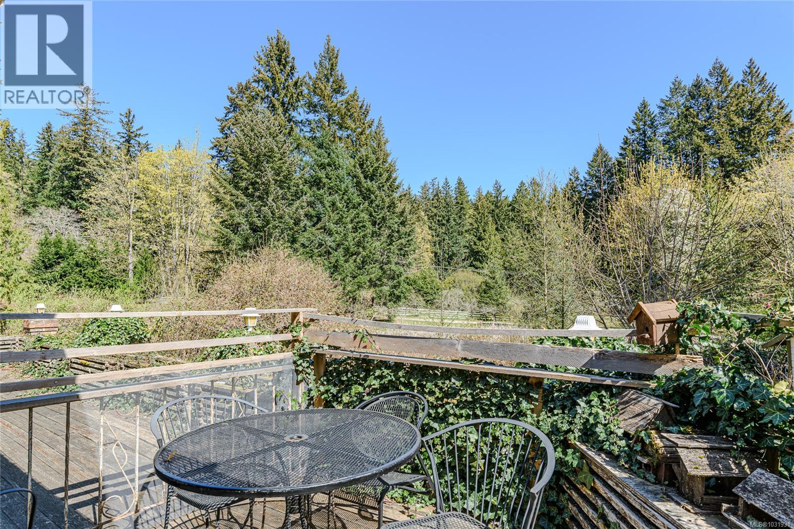 1671 Fulford-ganges Rd Property Photo 57