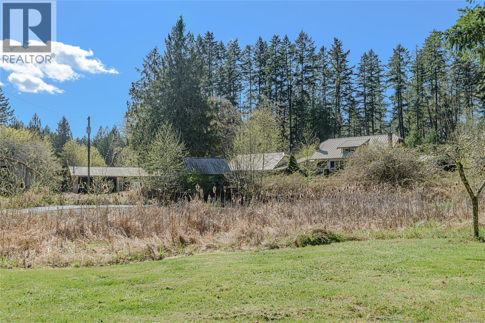 1671 Fulford-ganges Rd Property Photo 65