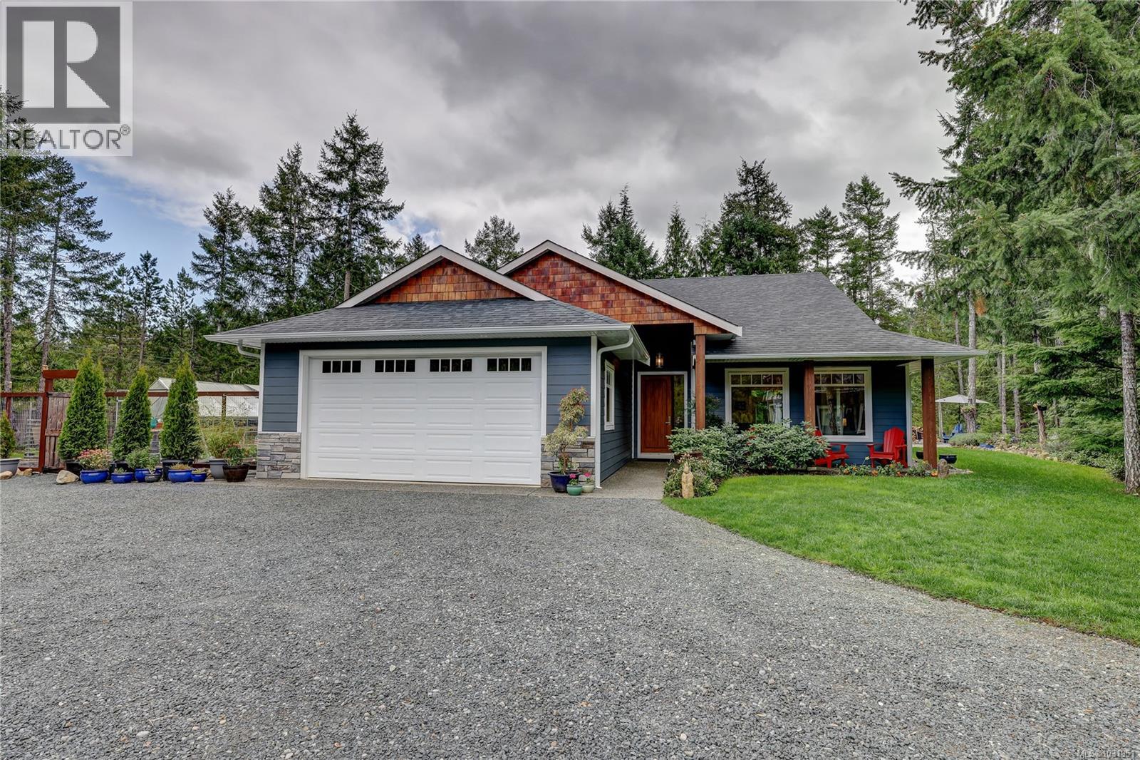1868 Galvin Pl Property Photo 1