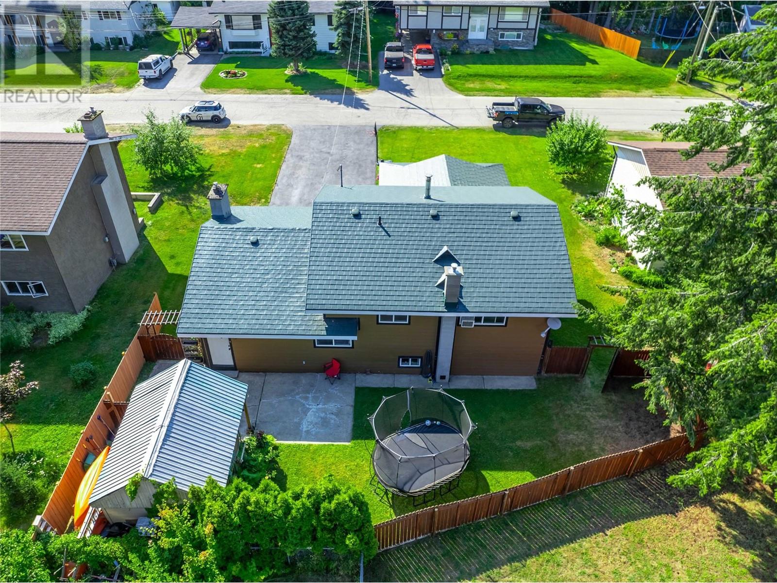 358 Pearkes Drive Property Photo 2