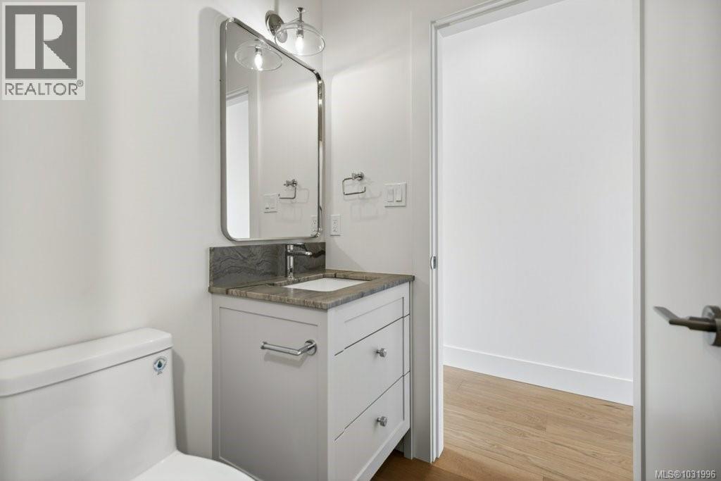 D 875 Grumman Pl Property Photo 11