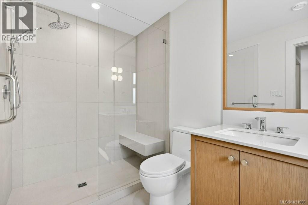 D 875 Grumman Pl Property Photo 17